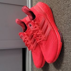 Adidas Ultraboost 21